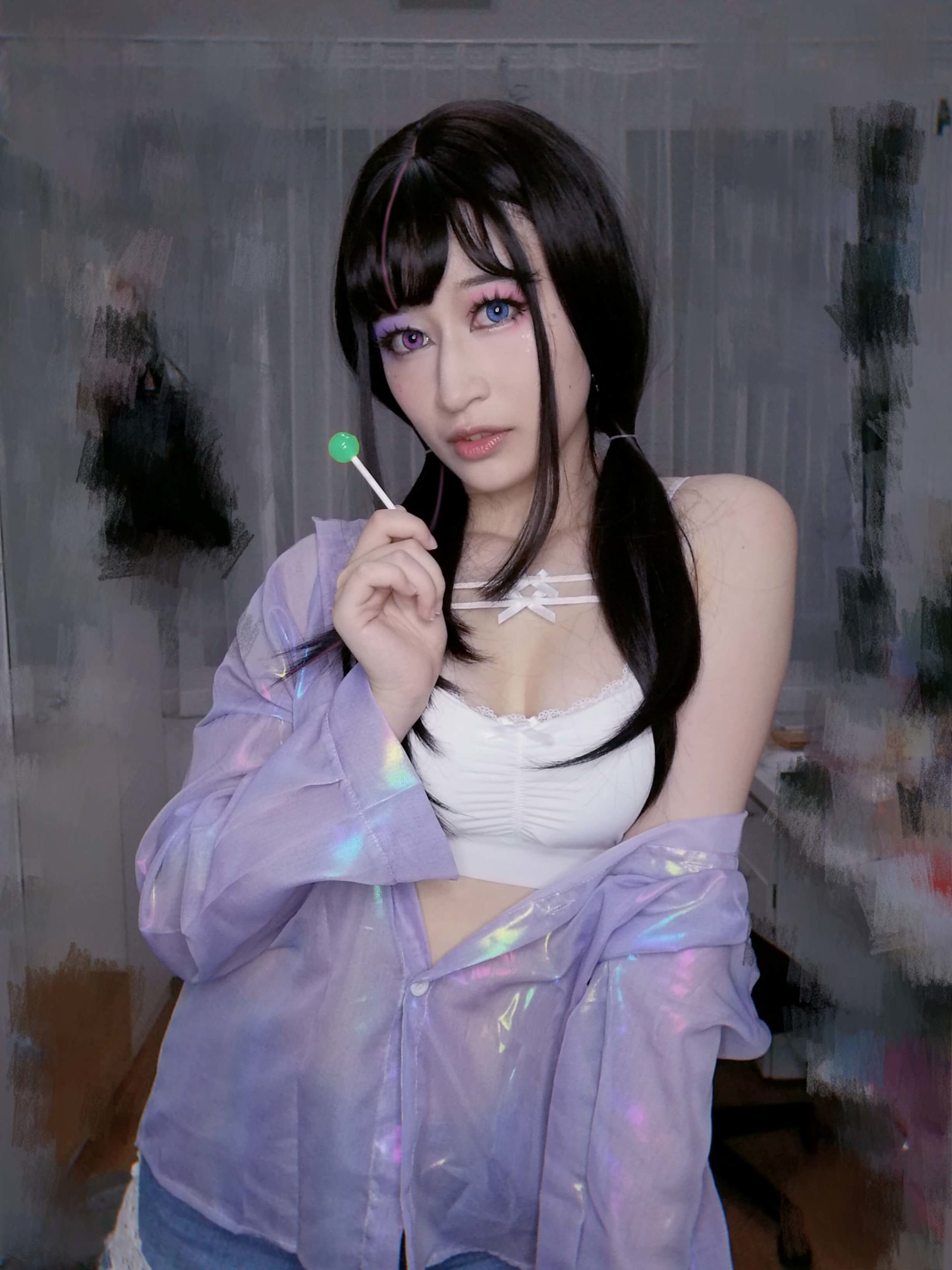 Mochhi_lin portraying Kitzu, photo O